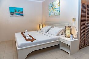 Quo Vadis Dive Resort Moalboal