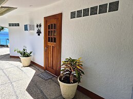 Quo Vadis Dive Resort Moalboal
