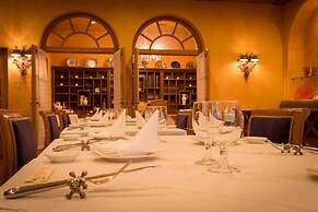 Poppy Springs Resort & Spa