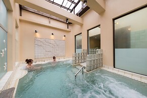 Poppy Springs Resort & Spa
