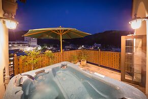 Poppy Springs Resort & Spa