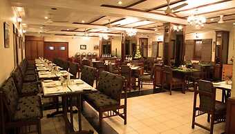 Hotel Basant Residency