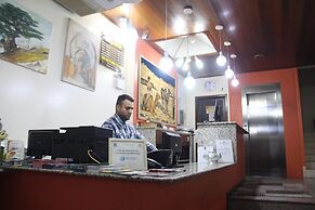 Oásis Chartouni Hotel