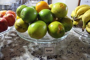 Oásis Chartouni Hotel