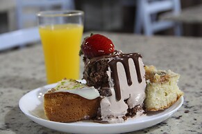 Oásis Chartouni Hotel