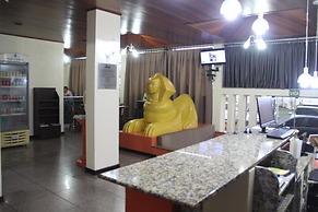 Oásis Chartouni Hotel