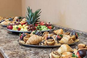 Best Western Plus Bathurst Hotel & Suites