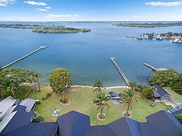 Moby Dick Waterfront Resort Motel