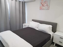 Moby Dick Waterfront Resort Motel