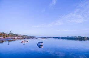 Moby Dick Waterfront Resort Motel