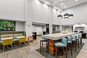 Hampton Inn & Suites Baltimore/Woodlawn