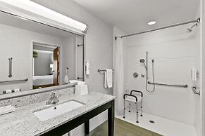 Hampton Inn & Suites Baltimore/Woodlawn