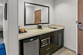 Hampton Inn & Suites Baltimore/Woodlawn