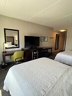 Hampton Inn & Suites Baltimore/Woodlawn