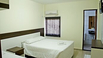 Hotel Três Bandeiras