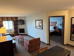 American Inn & Suites