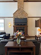 American Inn & Suites