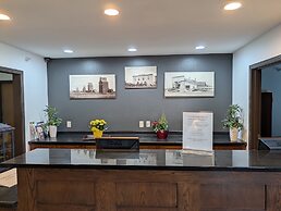 American Inn & Suites
