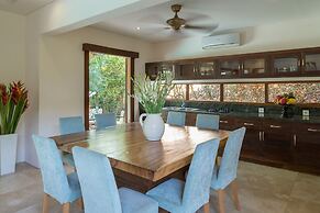 Villa Kubu, Seminyak