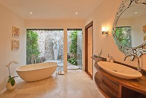 Villa Kubu, Seminyak