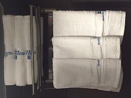 Seasons Hotel - Tsim sha tsui