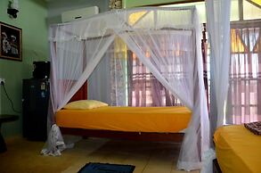 Time N Tide Beach Resort