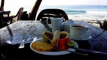 Time N Tide Beach Resort