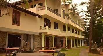 Time N Tide Beach Resort