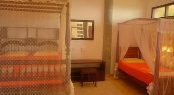 Time N Tide Beach Resort