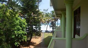 Time N Tide Beach Resort