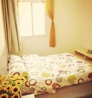 Qingdao Yuezhu Topic Hostel