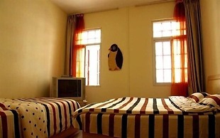 Qingdao Yuezhu Topic Hostel