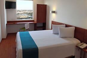 One Querétaro Centro Sur