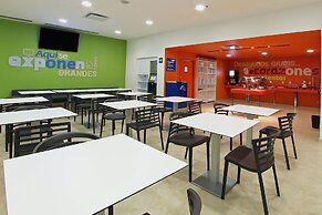 One Querétaro Centro Sur