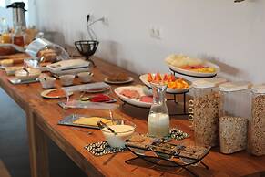 Vogur Country Lodge