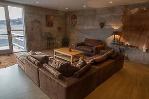 Vogur Country Lodge