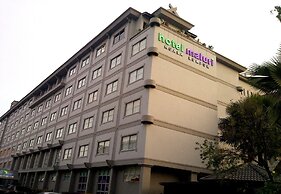 Hotel Maluri