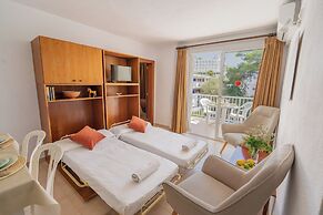 Apartamentos Cala LLonga Playa Ibiza