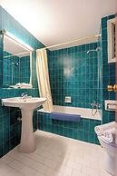 Apartamentos Cala LLonga Playa Ibiza
