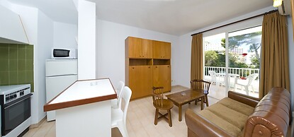 Apartamentos Cala LLonga Playa Ibiza