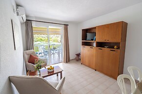 Apartamentos Cala LLonga Playa Ibiza