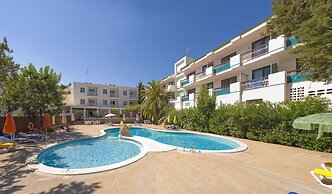 Apartamentos Cala LLonga Playa Ibiza