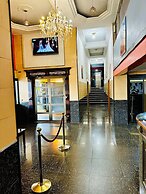 YaahoT Hotel