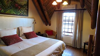 Oakhurst Hotel