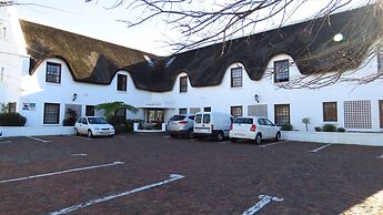 Oakhurst Hotel