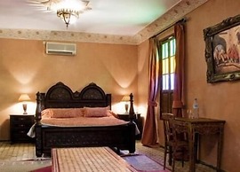 Riad Meknès