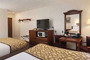 Lone Tree Inn