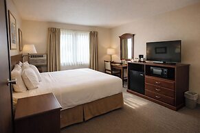 Lone Tree Inn