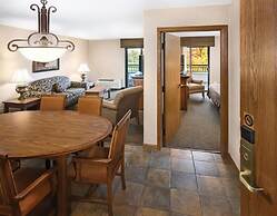 Arrowwood Resort and Conference Center