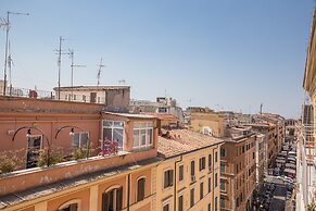 Bon Ton by DOT Suites